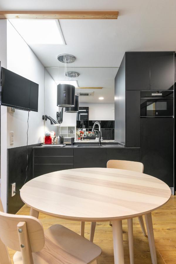 Homeabout Madrid Rio Apartment Zewnętrze zdjęcie